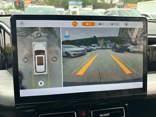 GAC Trumpchi GS8 — Фото автомобиля 8