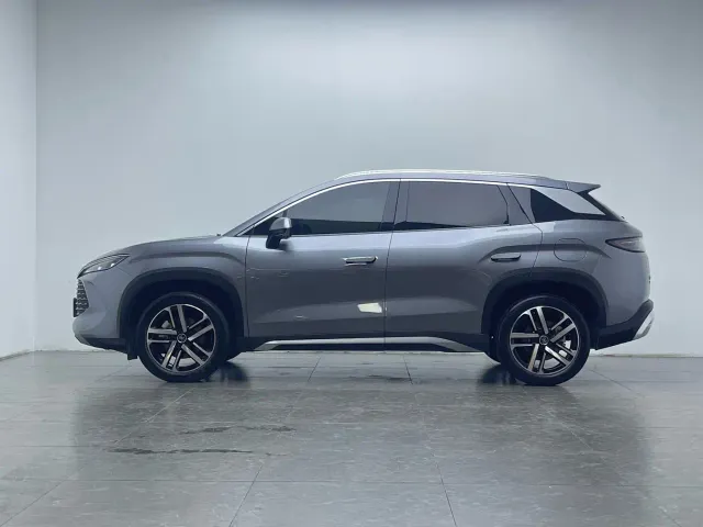 BYD Song L DM-i — Фото автомобиля 8