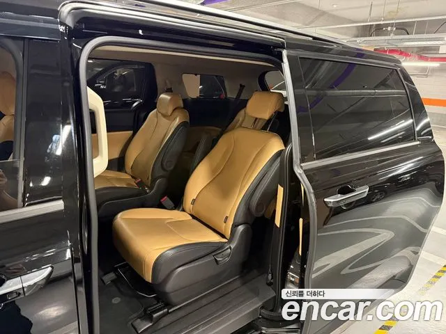 Kia Carnival 4th Gen — Фото автомобиля 7