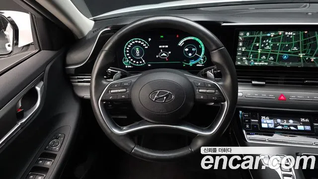 Hyundai Grandeur (New) Hybrid — Фото автомобиля 13