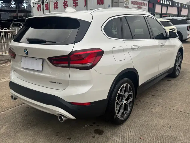 BMW X1 — Фото автомобиля 8