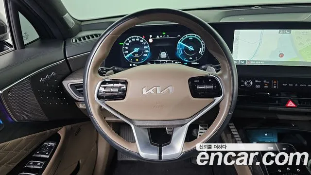 Kia K8 Hybrid — Фото автомобиля 14