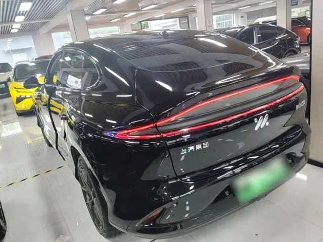 IM Motors LS6 — Фото автомобиля 4