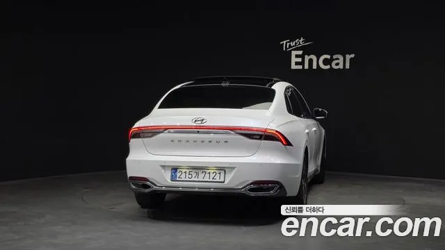Hyundai Grandeur — Фото автомобиля 4