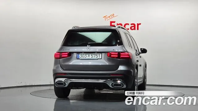 Mercedes-Benz GLB-Class X247 — Фото автомобиля 4