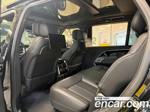 Land Rover Range Rover — Фото автомобиля 12