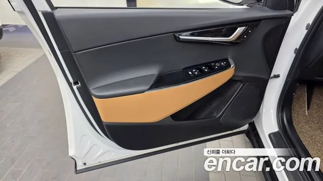 Kia EV6 — Фото автомобиля 13