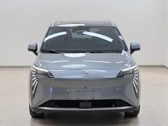 GAC Aion Y — Фото автомобиля 2