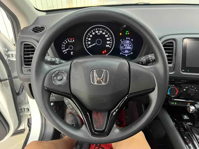 Honda Vezel — Фото автомобиля 11