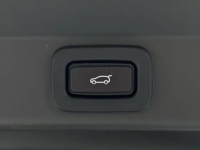 Land Rover Range Rover Sport — Фото автомобиля 14