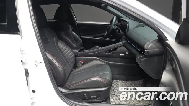 Hyundai Avante CN7 — Фото автомобиля 11