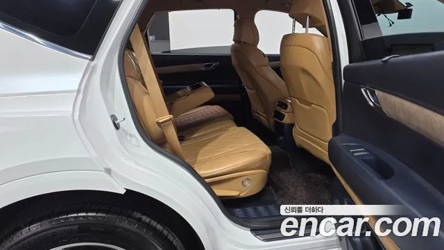Genesis GV80 — Фото автомобиля 17