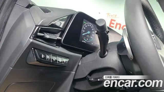 Kia Niro The All New — Фото автомобиля 19