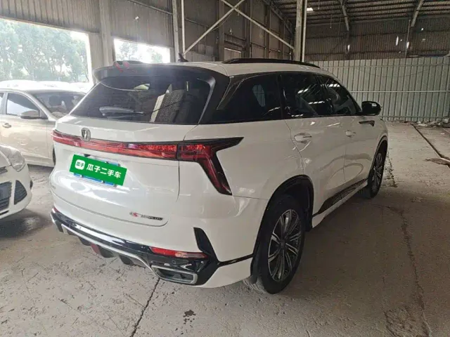 Changan CS75 Plus — Фото автомобиля 6