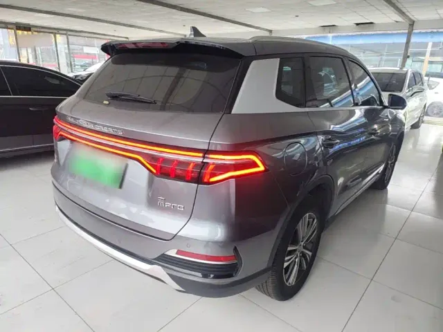 BYD Song Pro — Фото автомобиля 6