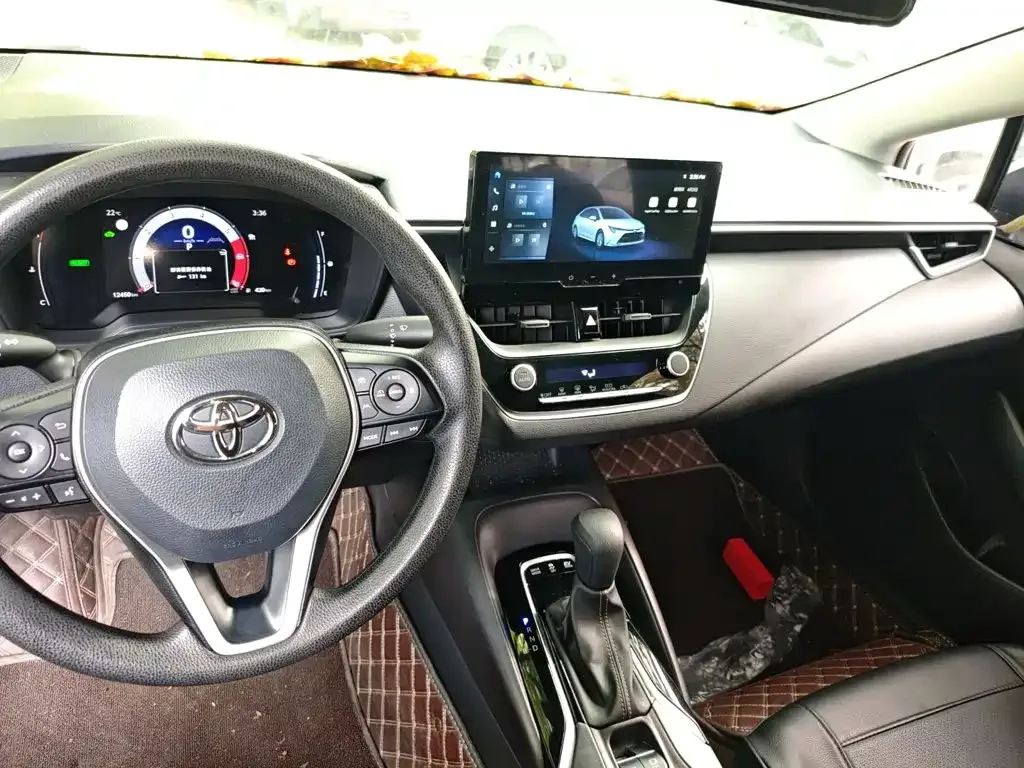 Toyota Levin 2023 Smart Hybrid 1.8L Leading Edition — Фото автомобиля 5