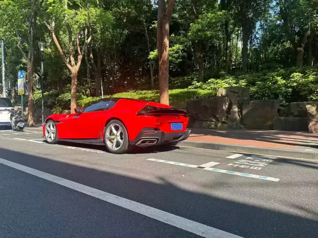 Ferrari 12Cilindri — Фото автомобиля 8