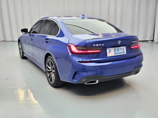 BMW 3 Series — Фото автомобиля 4