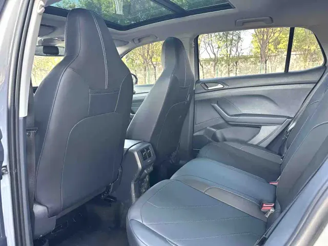 Volkswagen Tharu — Фото автомобиля 3