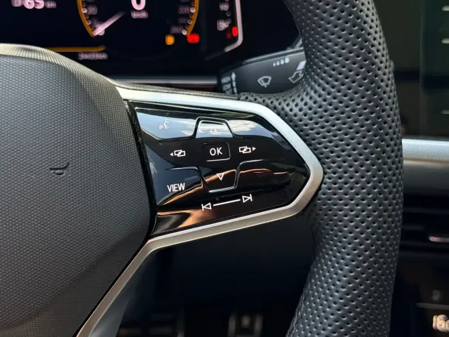 Volkswagen Passat — Фото автомобиля 22