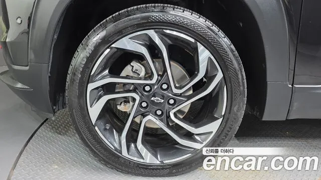 ChevroletGMDaewoo Trailblazer Новый Trailblazer 1.3 турбо 4WD — Фото автомобиля 5