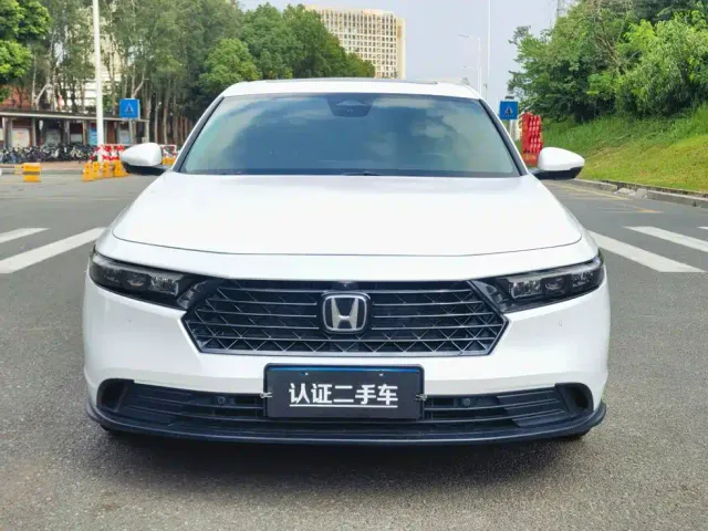 Honda Accord — Фото автомобиля 2