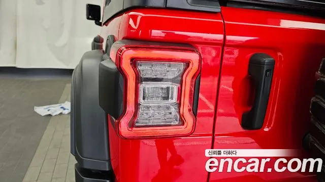 Jeep Wrangler Wrangler (JL) — Фото автомобиля 22