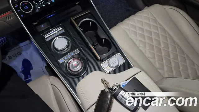Genesis GV80 — Фото автомобиля 9