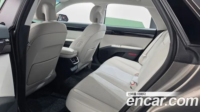 Hyundai Grandeur — Фото автомобиля 6