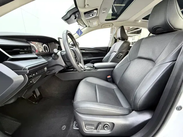 Toyota Camry — Фото автомобиля 3
