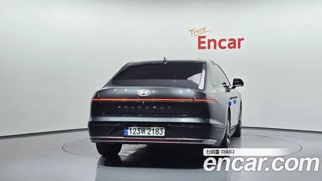 Hyundai Grandeur — Фото автомобиля 4