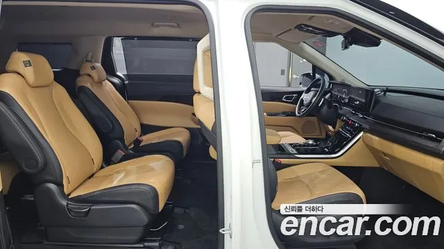 Kia Carnival 4th Gen — Фото автомобиля 16