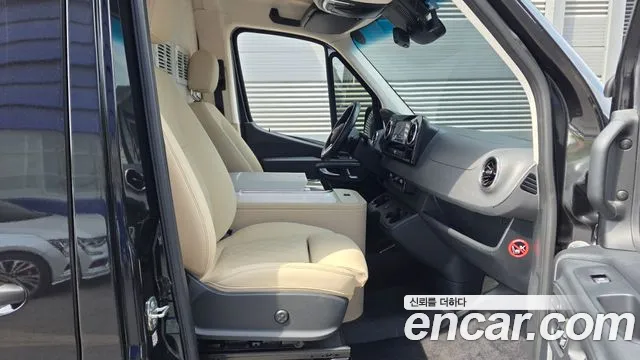 Mercedes-Benz Sprinter Sprinter 3.0 Дизель — Фото автомобиля 25