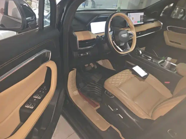 Geely Haoyue L — Фото автомобиля 11