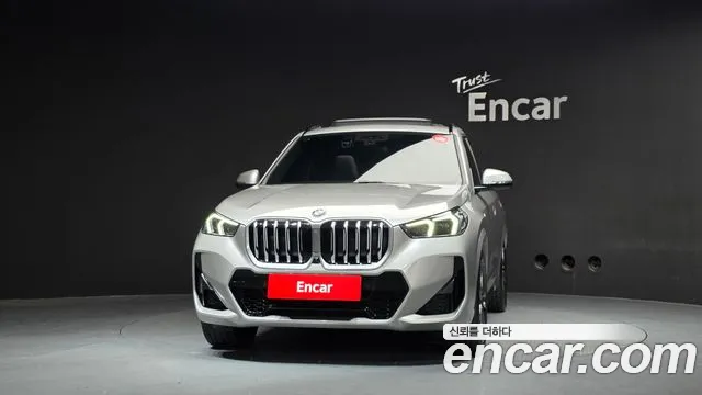 BMW X1 U11 — Фото автомобиля 3