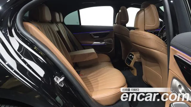 Mercedes-Benz E-Class W214 — Фото автомобиля 17