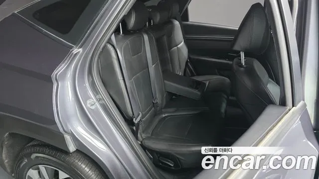 Hyundai Tucson Tucson (NX4) Дизель 2.0 4WD — Фото автомобиля 25