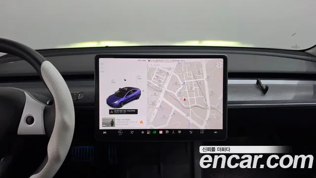 Tesla Model 3 — Фото автомобиля 12