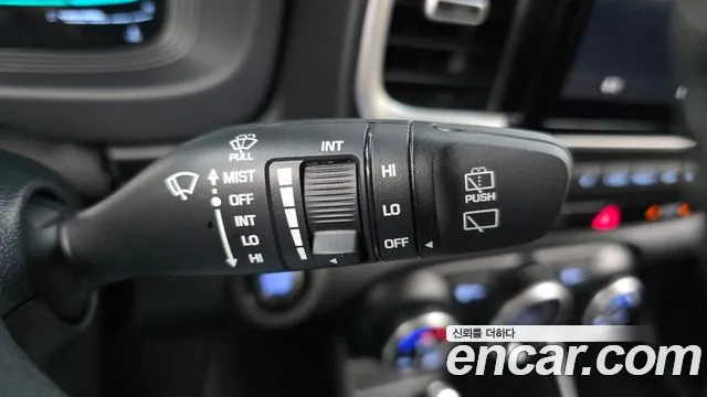 Hyundai Venue — Фото автомобиля 27
