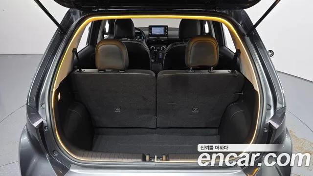 Hyundai Casper Casper Essential Light — Фото автомобиля 20