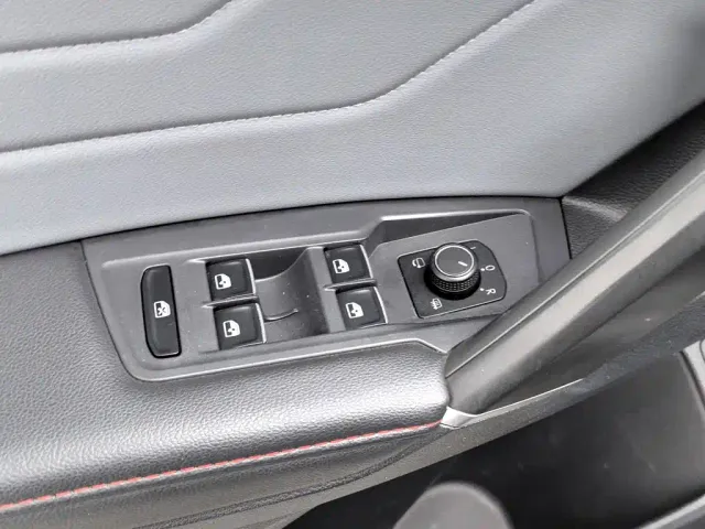 Volkswagen Tiguan L — Фото автомобиля 9