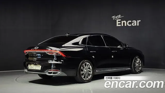 Hyundai Grandeur — Фото автомобиля 2