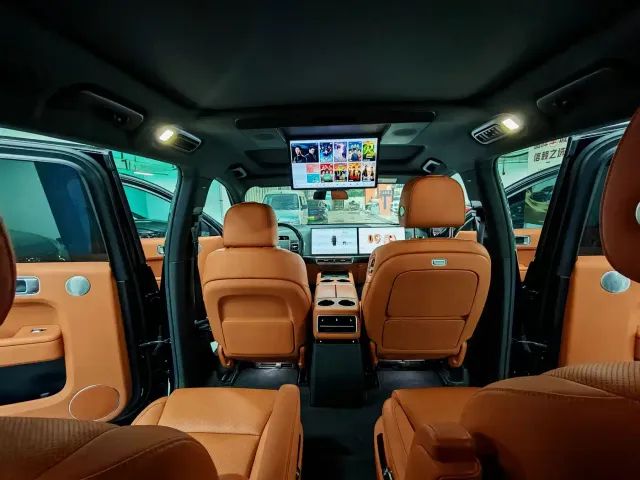 Li Auto L9 — Фото автомобиля 7