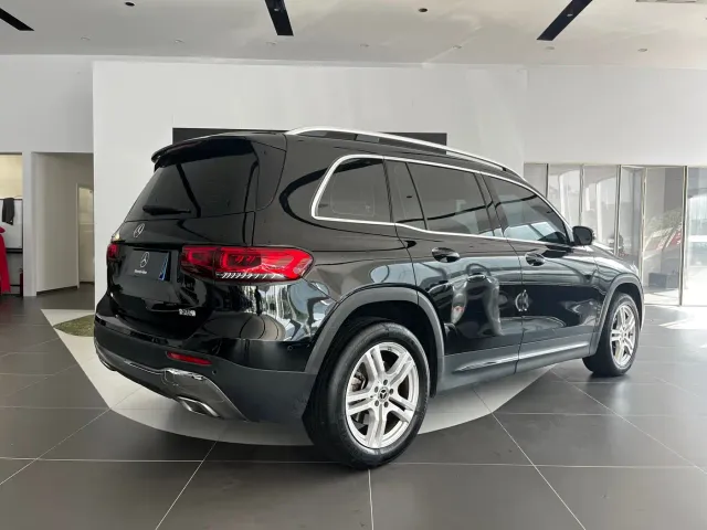 Mercedes-Benz GLB-Class — Фото автомобиля 12