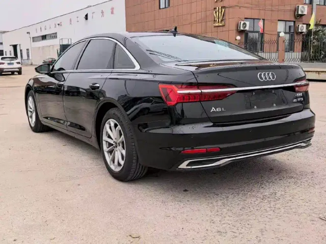 Audi A6L — Фото автомобиля 4