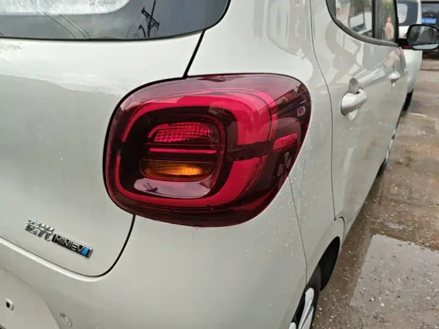 Wuling Hongguang Mini EV — Фото автомобиля 7