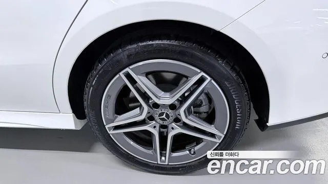 Mercedes-Benz CLA-Class — Фото автомобиля 5