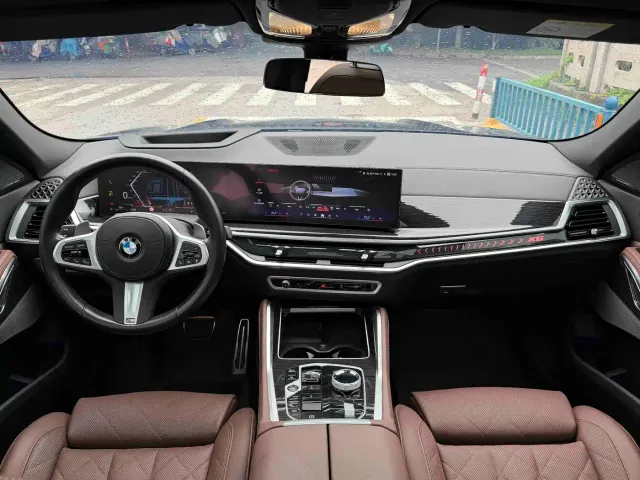 BMW X6 — Фото автомобиля 11