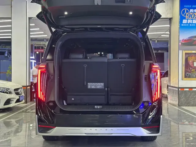 GAC Trumpchi M8 — Фото автомобиля 8