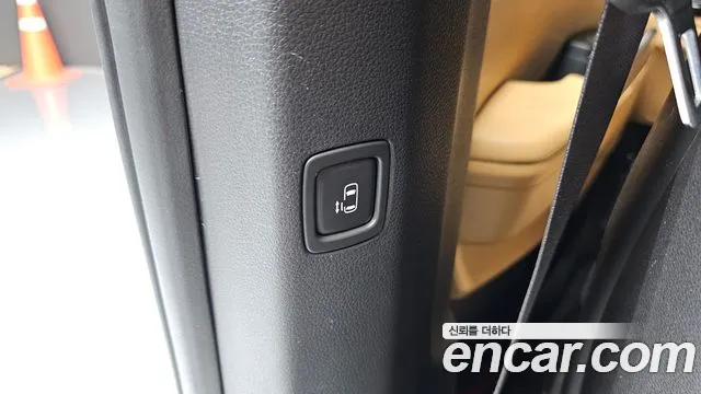 Kia Canival Carnival 4 поколение 9 мест Prestige — Фото автомобиля 17
